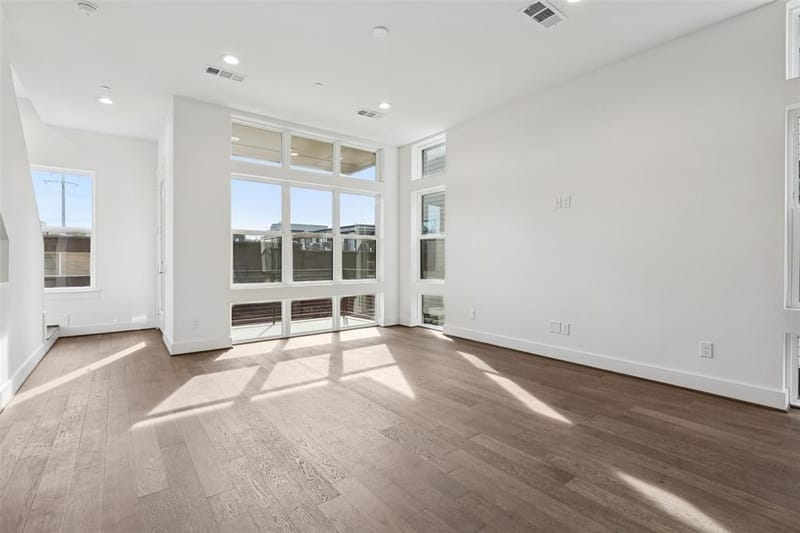 3032 Chimes Street, Dallas TX 75219 - Photo 7