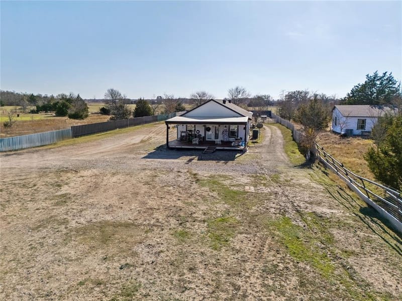 21896 County Road 4072, Kemp TX 75143 - Photo 2