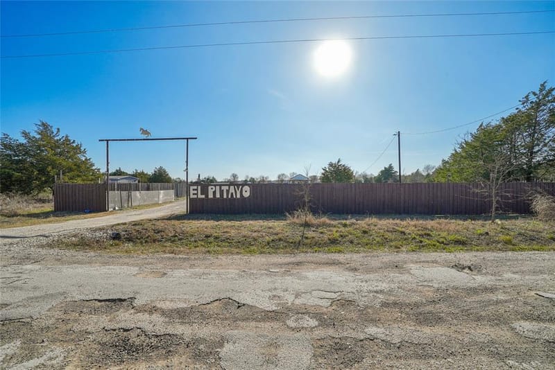 21896 County Road 4072, Kemp TX 75143 - Photo 6