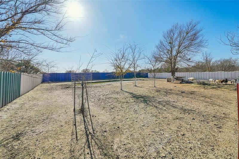 21896 County Road 4072, Kemp TX 75143 - Photo 34