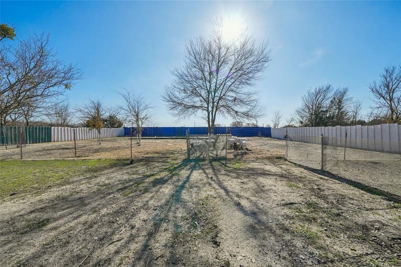 21896 County Road 4072, Kemp TX 75143 - Photo 35
