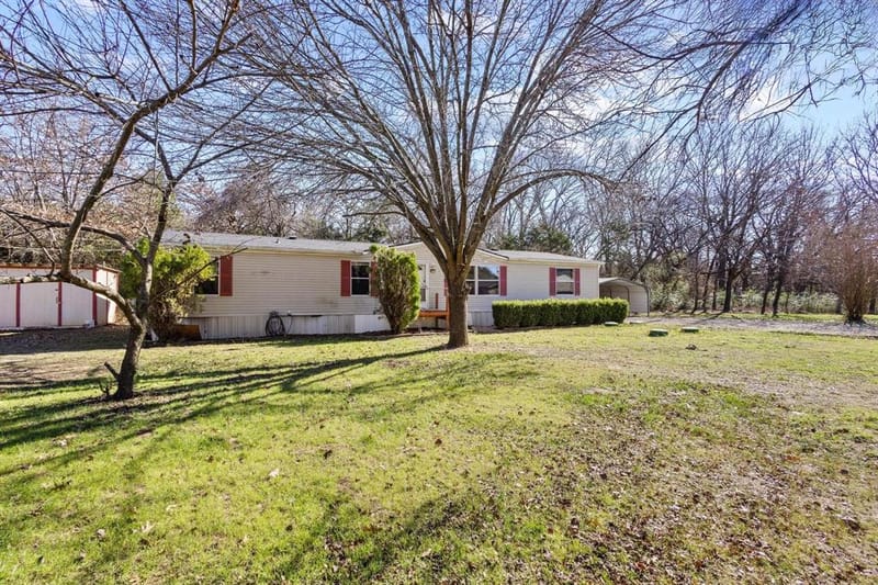 341 Pecan Place Lane, Pottsboro TX 75076 - Photo 2