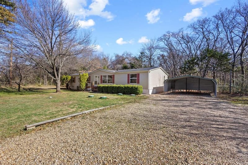 341 Pecan Place Lane, Pottsboro TX 75076 - Photo 3