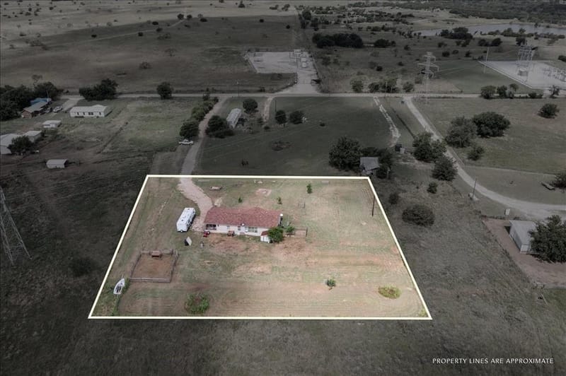 5680 County Road 1217, Cleburne TX 76033 - Photo 27