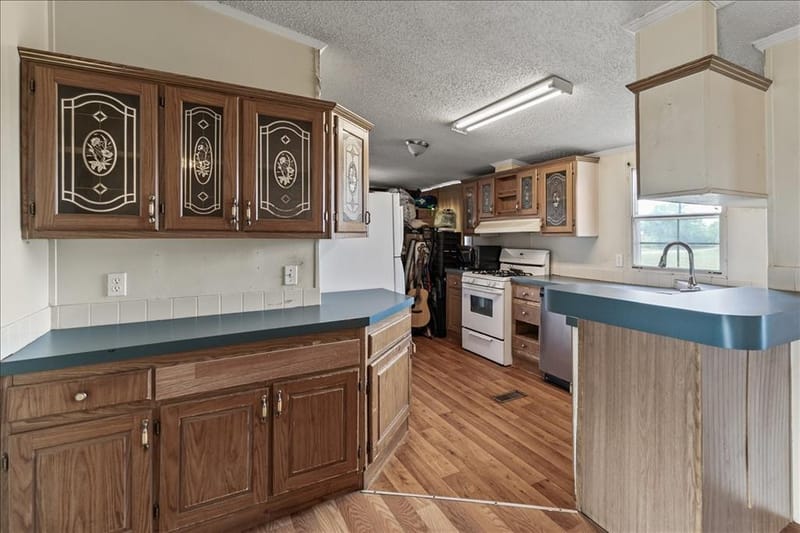 5680 County Road 1217, Cleburne TX 76033 - Photo 7