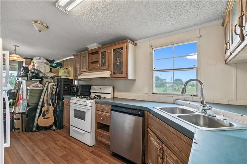 5680 County Road 1217, Cleburne TX 76033 - Photo 8