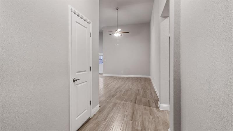 11229 TREEHOUSE Trail, Justin TX 76247 - Photo 33