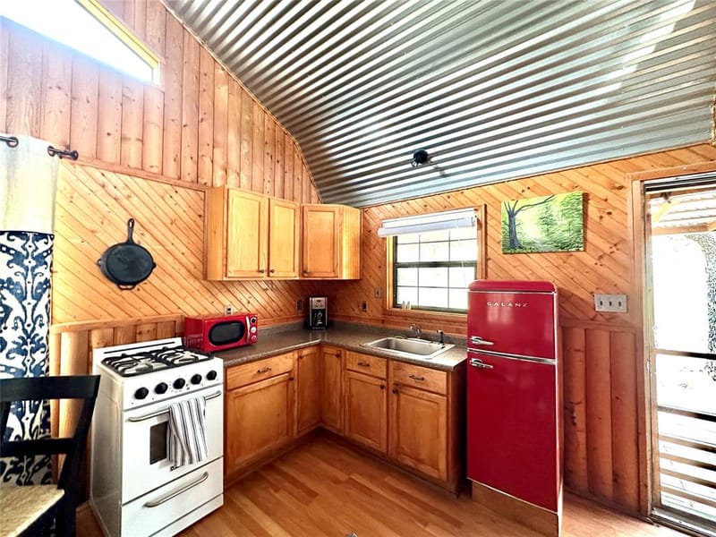 8982 County Road 149, Brownwood TX 76801 - Photo 11