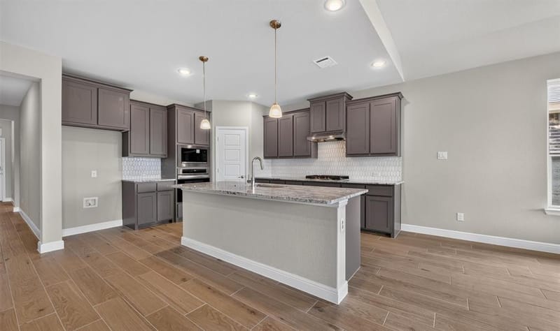 11213 TREEHOUSE Trail, Justin TX 76247 - Photo 2