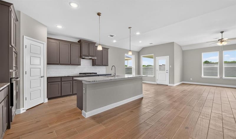 11213 TREEHOUSE Trail, Justin TX 76247 - Photo 3