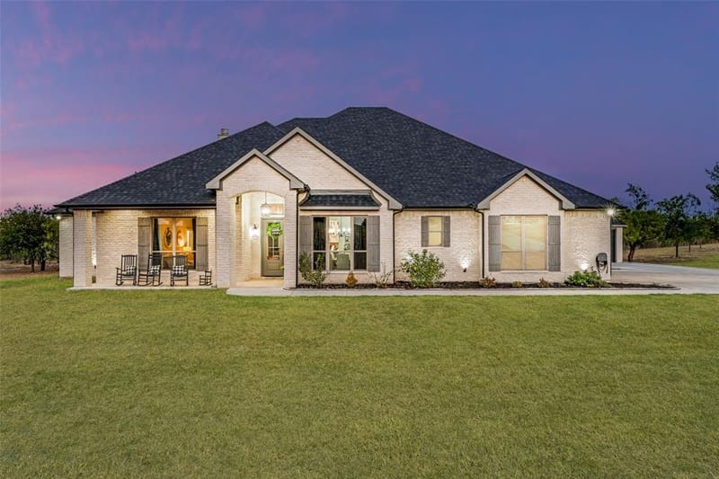 101 Trail Ridge, Weatherford TX 76087 - Photo 2