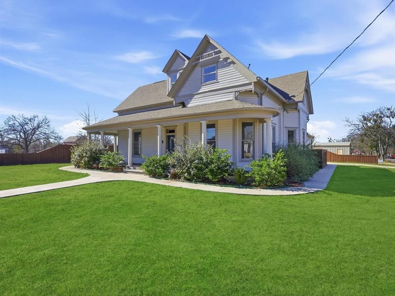 1401 Arp Street, Commerce TX 75428 - Photo 3