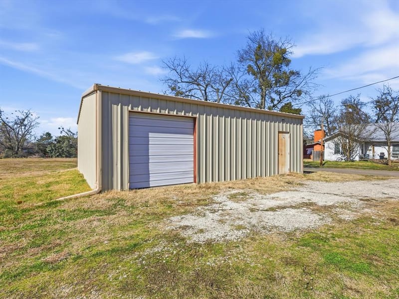 1401 Arp Street, Commerce TX 75428 - Photo 5