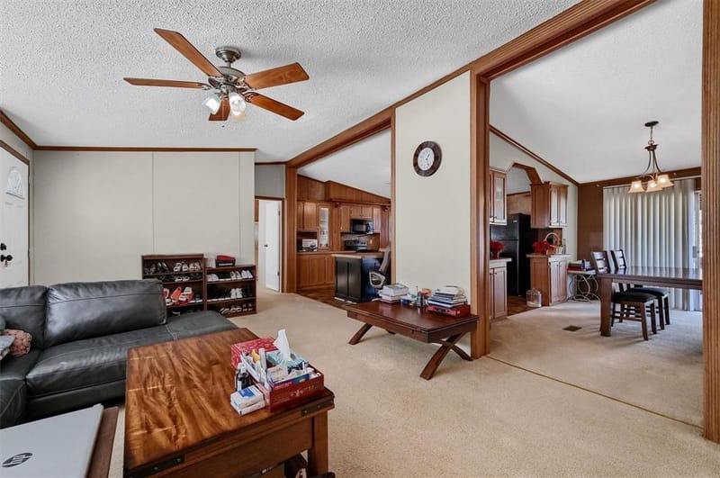 115 Candlewood Circle, Gainesville TX 76240 - Photo 12