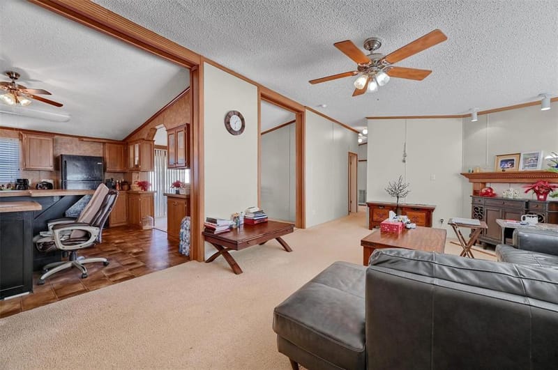 115 Candlewood Circle, Gainesville TX 76240 - Photo 10
