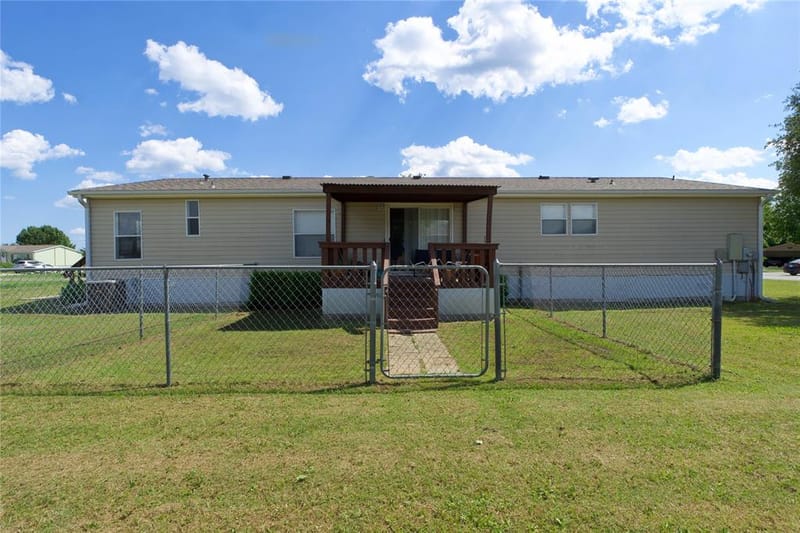 115 Candlewood Circle, Gainesville TX 76240 - Photo 37