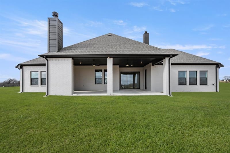 115 Blackstar Lane, Decatur TX 76234 - Photo 4
