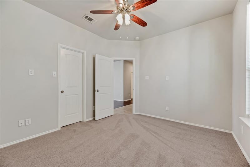 1724 Murphy Court, Providence Village TX 76227 - Photo 22