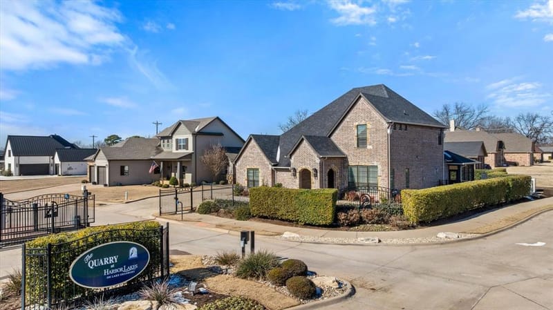 1001 Quarry Court, Granbury TX 76048 - Photo 32