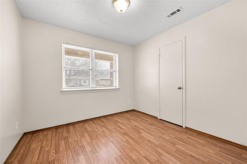 404 Vaden Avenue, Everman TX 76140 - Photo 9