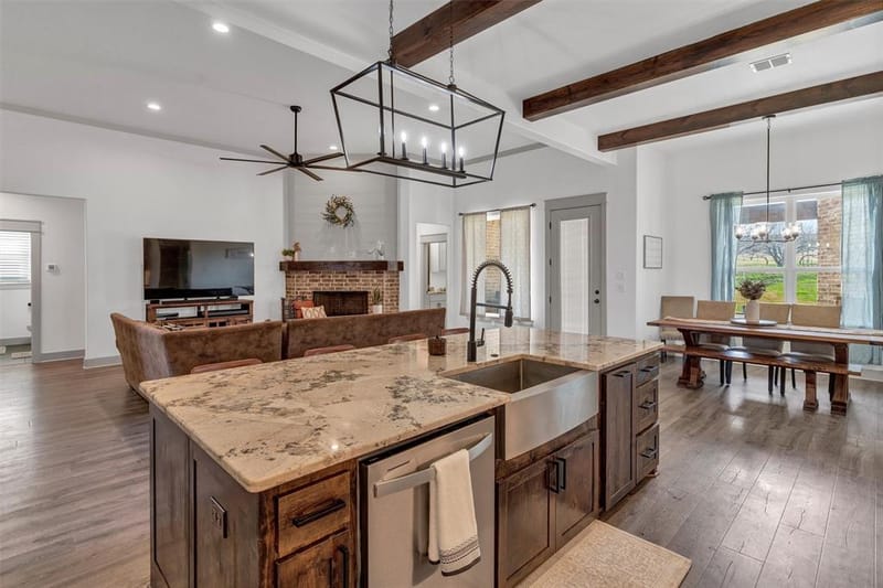 2037 Pinnell Prairie, Weatherford TX 76088 - Photo 12