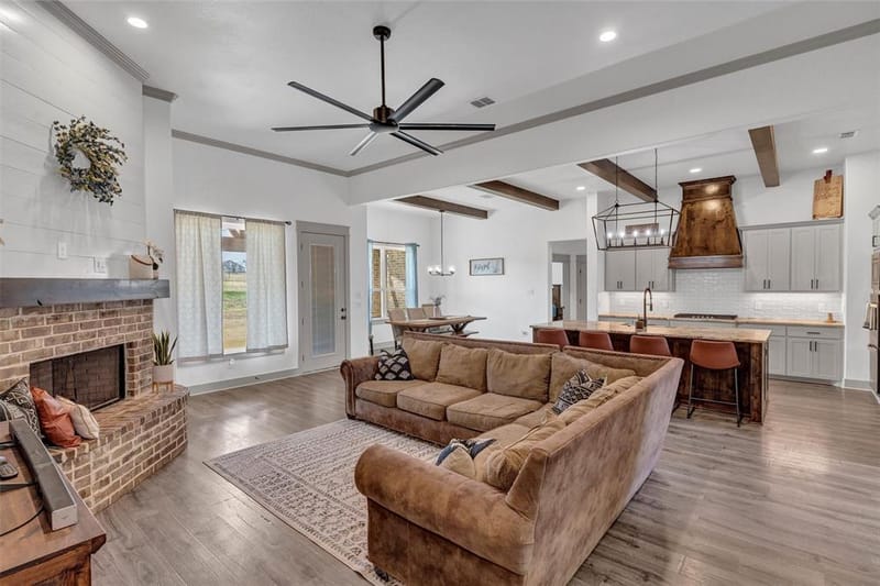 2037 Pinnell Prairie, Weatherford TX 76088 - Photo 9