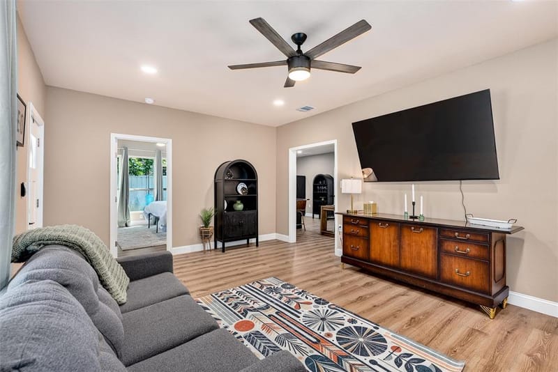 809 W Lamar Street, McKinney TX 75069 - Photo 8
