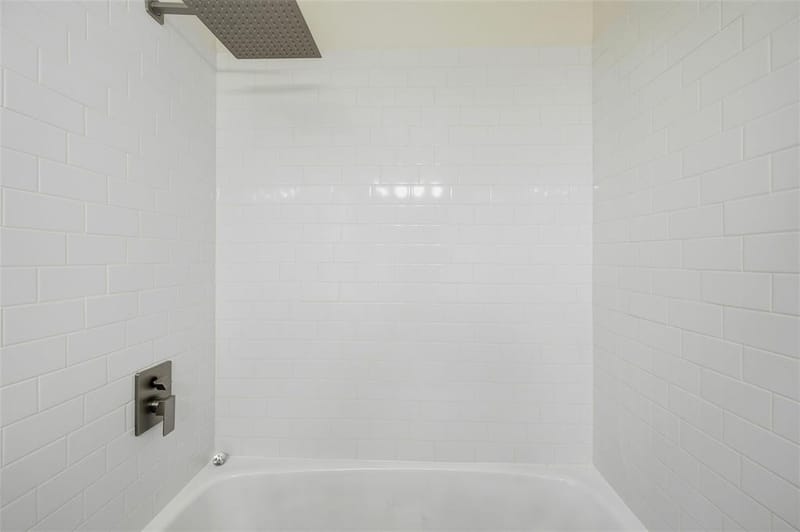 105 N Wood Avenue, Denison TX 75020 - Photo 20
