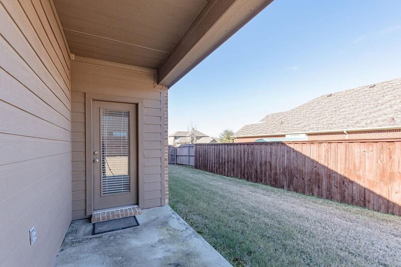 6811 Gamecock Court, Greenville TX 75402 - Photo 27