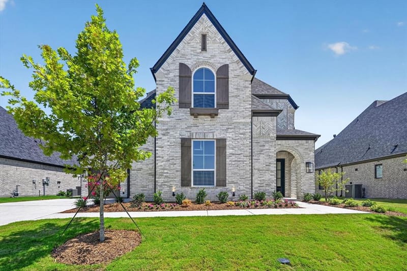 906 Montrose Drive, Rockwall TX 75087