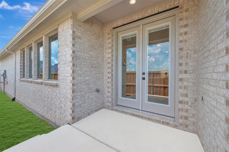 9333 Persimmon Lane, Mesquite TX 75126 - Photo 2