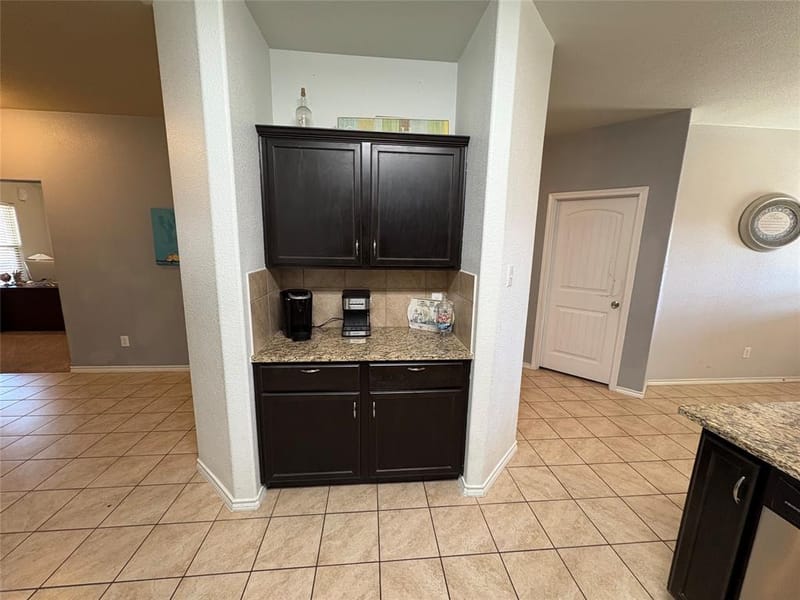 1213 Walnut Cliff Court, Fort Worth TX 76179 - Photo 7