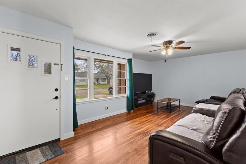 2506 S 24th Street, Waco TX 76706 - Photo 6