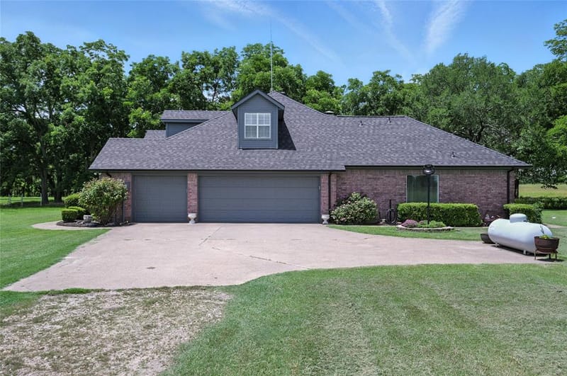 2134 Rs County Road 1402, Point TX 75472 - Photo 23