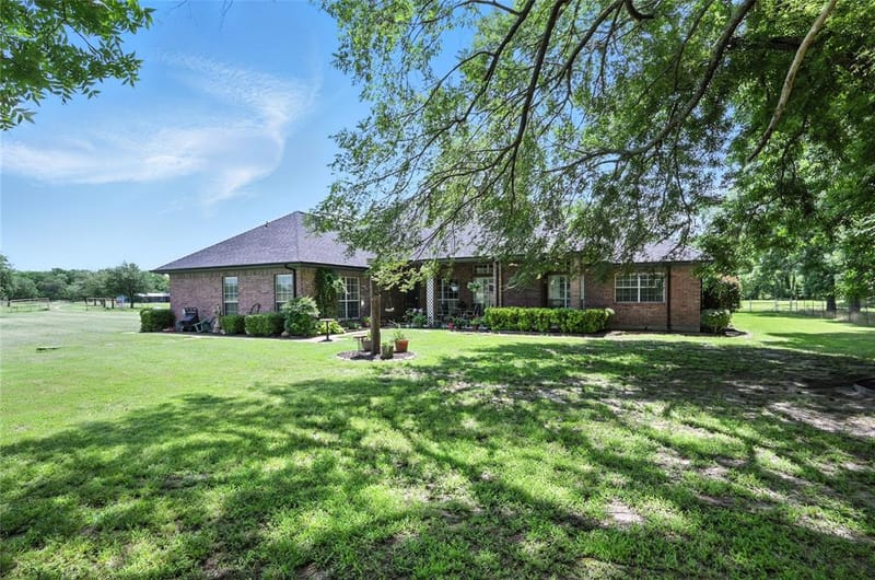 2134 Rs County Road 1402, Point TX 75472 - Photo 2