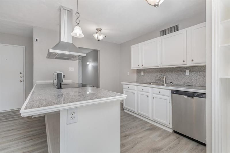 5513 Rearn Drive, The Colony TX 75056 - Photo 8