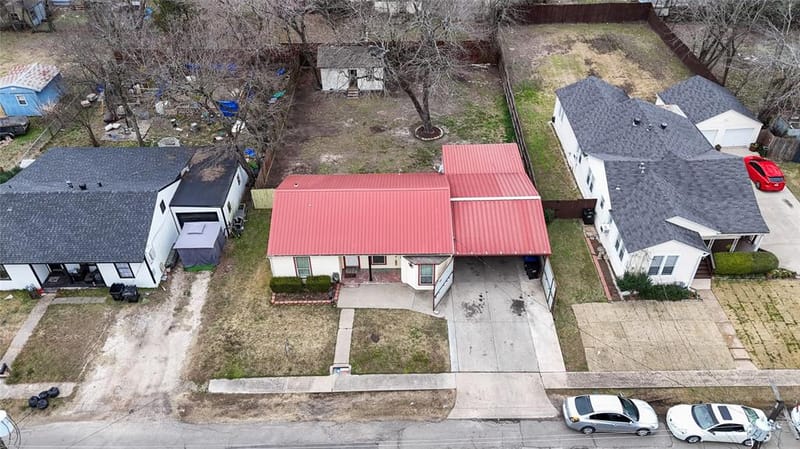 3906 Henderson Street, Greenville TX 75401 - Photo 12