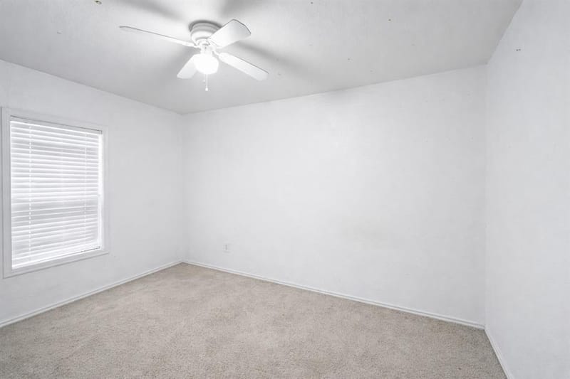 3906 Henderson Street, Greenville TX 75401 - Photo 5