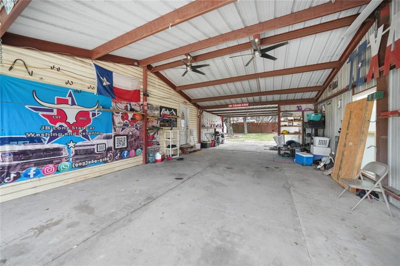 3906 Henderson Street, Greenville TX 75401 - Photo 9