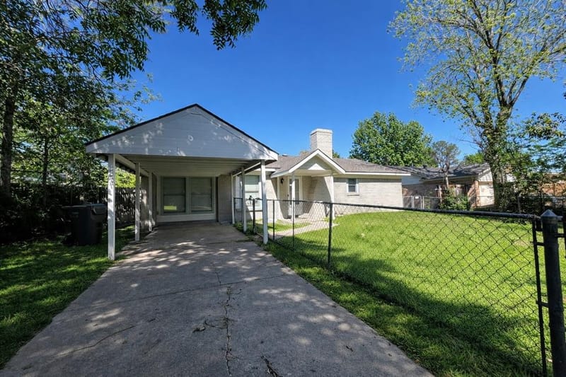 805 Brookshire Circle, Garland TX 75043 - Photo 13
