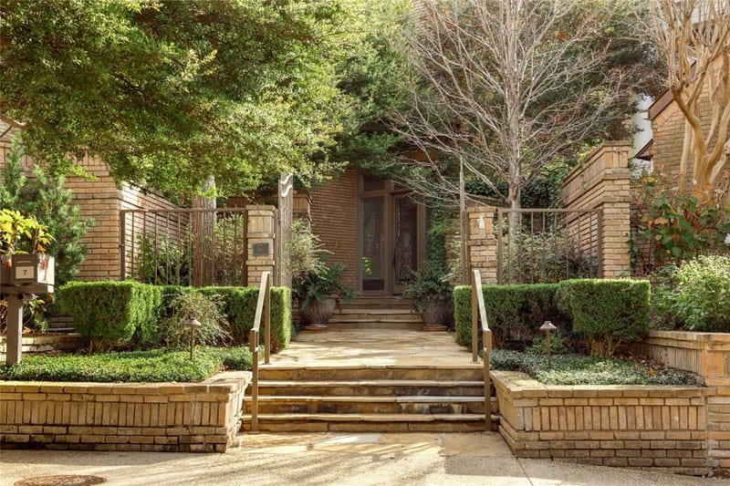 7 Glenchester Court, Dallas TX 75225 - Photo 27