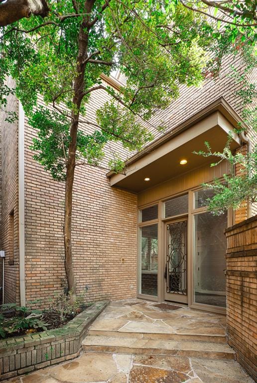 7 Glenchester Court, Dallas TX 75225 - Photo 6