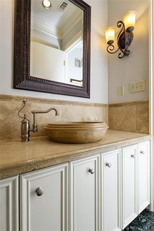 7 Glenchester Court, Dallas TX 75225 - Photo 11