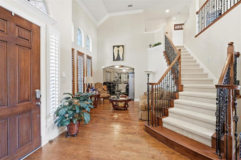 14875 Daneway Drive, Frisco TX 75035 - Photo 6