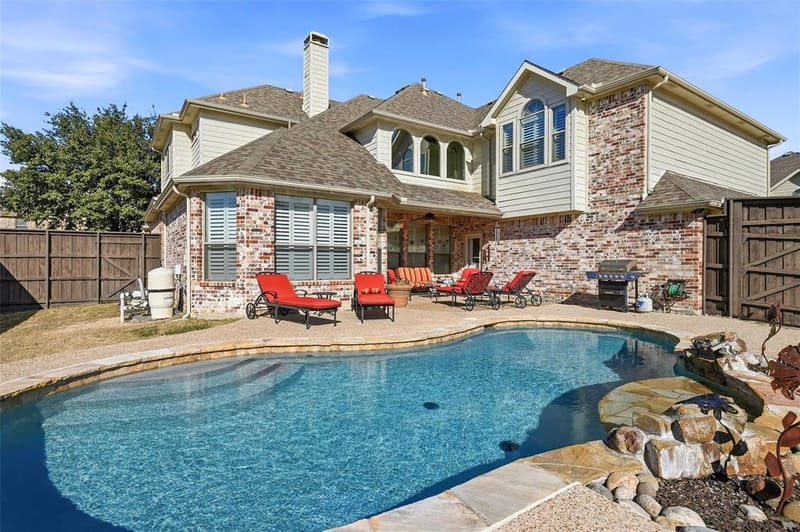 14875 Daneway Drive, Frisco TX 75035 - Photo 32