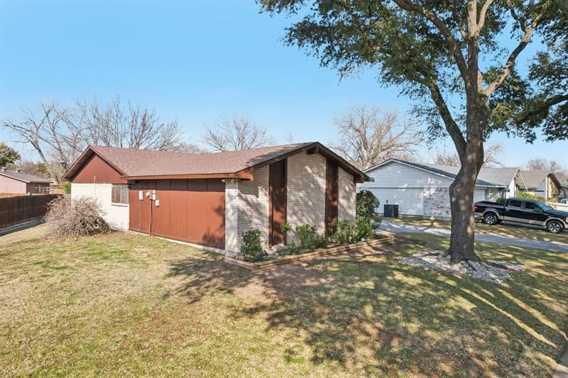 326 E Ferndale Lane, Grand Prairie TX 75052 - Photo 27