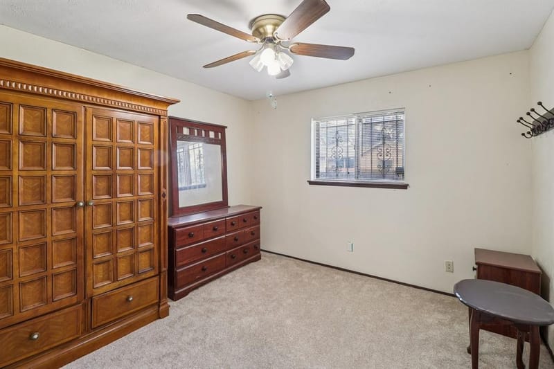 326 E Ferndale Lane, Grand Prairie TX 75052 - Photo 17