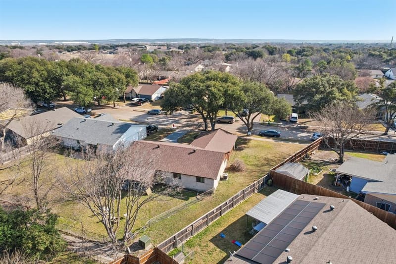 326 E Ferndale Lane, Grand Prairie TX 75052 - Photo 33
