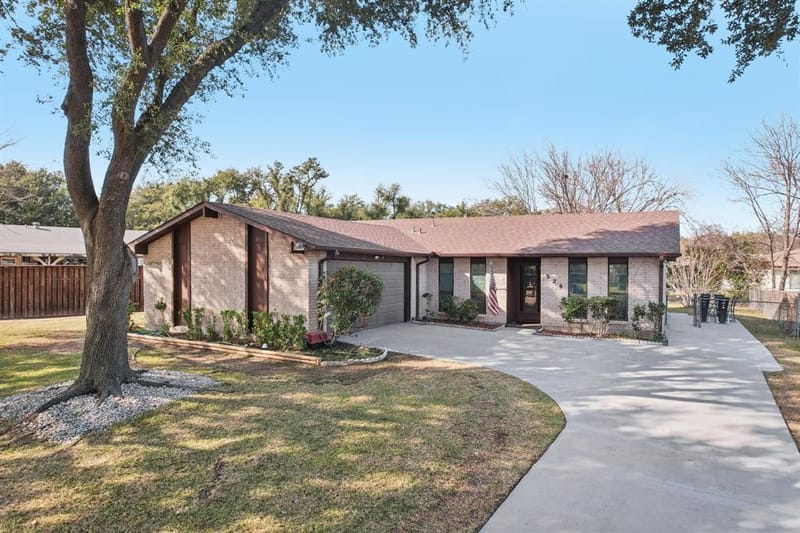 326 E Ferndale Lane, Grand Prairie TX 75052 - Photo 29