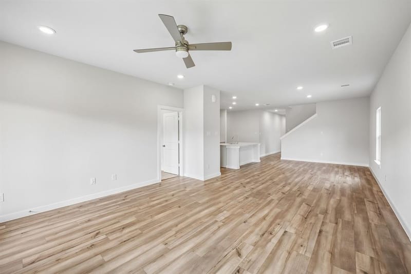 725 Vineyard Way, Forney TX 75126 - Photo 6